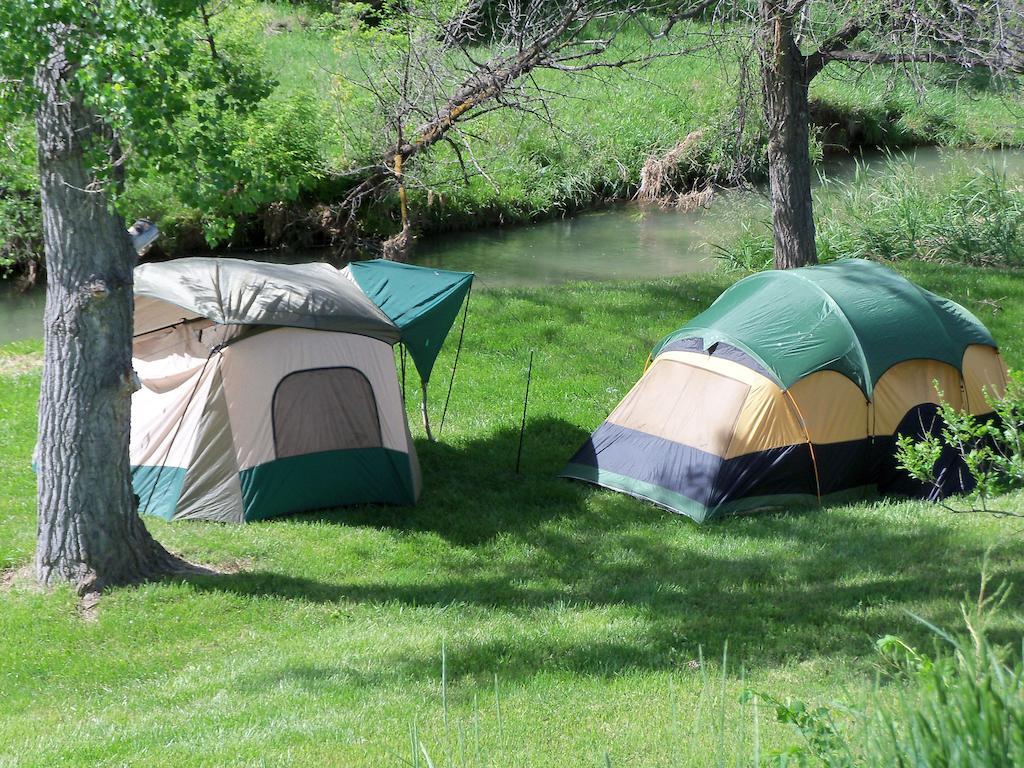 River Falls Lodging -Black Hills, South Dakota Hot Springs Ngoại thất bức ảnh
